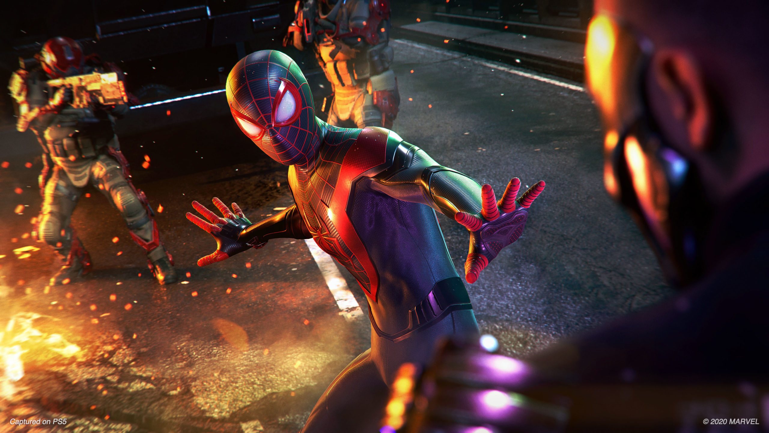 Jogo Marvel Spider-Man: Miles Morales - Edição Ultimate - PS5, Game Center  World